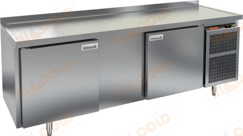 Стол холодильный для кегов HICOLD BR1-11/SNK L для предприятий общественного питания Стол холодильный для кегов HICOLD BR1-11/SNK L для предприятий общественного питания